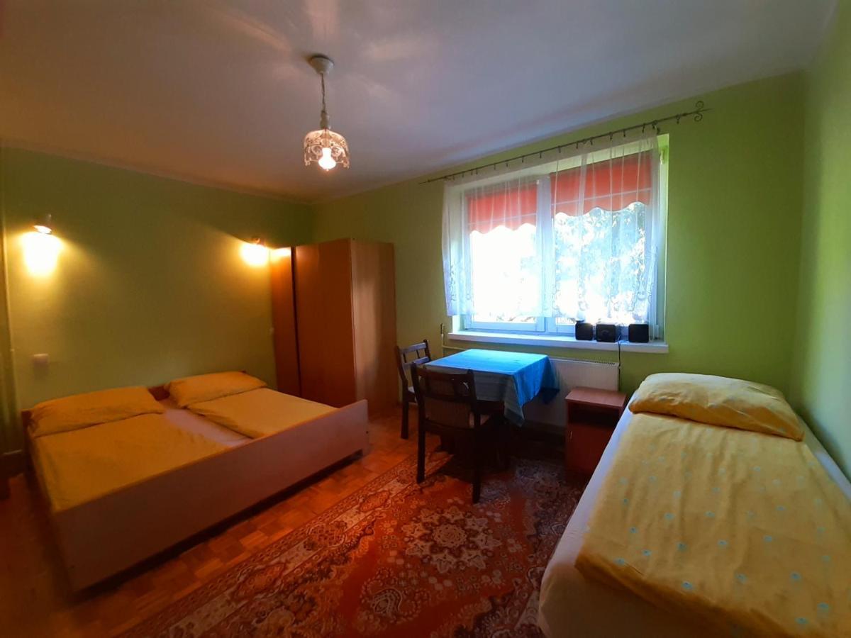 Pensjonat Osemka Lewin Klodzki Esterno foto